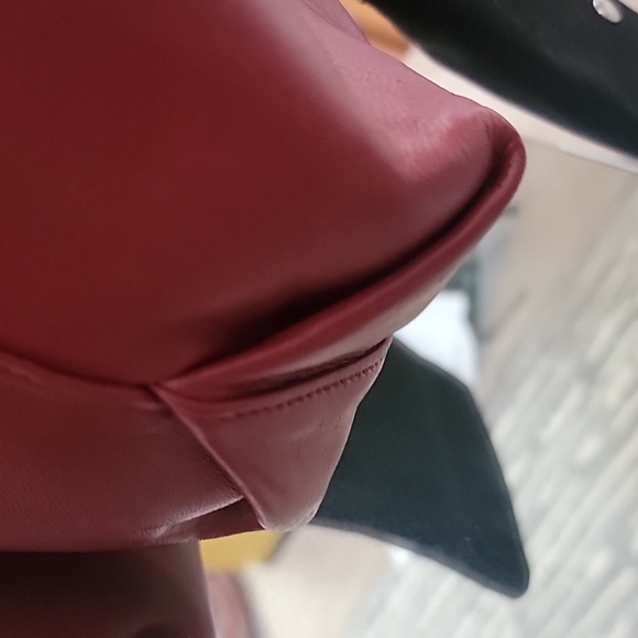 REDUCED....MAKE OFFER SAINT LAURENT TEDDY POUCH GORGEOUS! Pouch !GREAT CONDITION - Picture 6 of 13